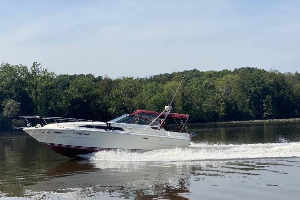 Private Yacht On Catskill Creek Kültér fotó